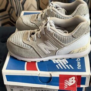 New Balance 574 Athletic Shoe - Baby / Toddler size 8 - Gray